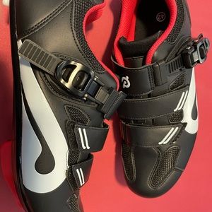 PELOTON CYCLE SHOES